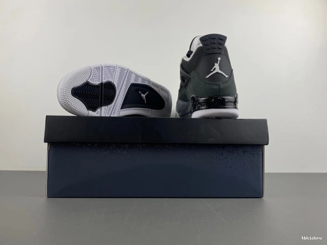 Reps TBkick 4 Fear Jordan FQ8138-002 Air 0729